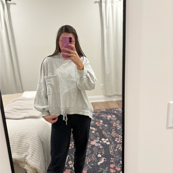 Nap Tops - Nap Loungewear Women’s Oversized Pocket Sweatshirt Size Meidum